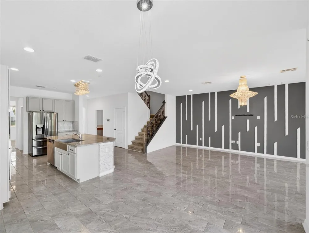 2556 LEYLAND CYPRESS LANE Sanford, FL 32773