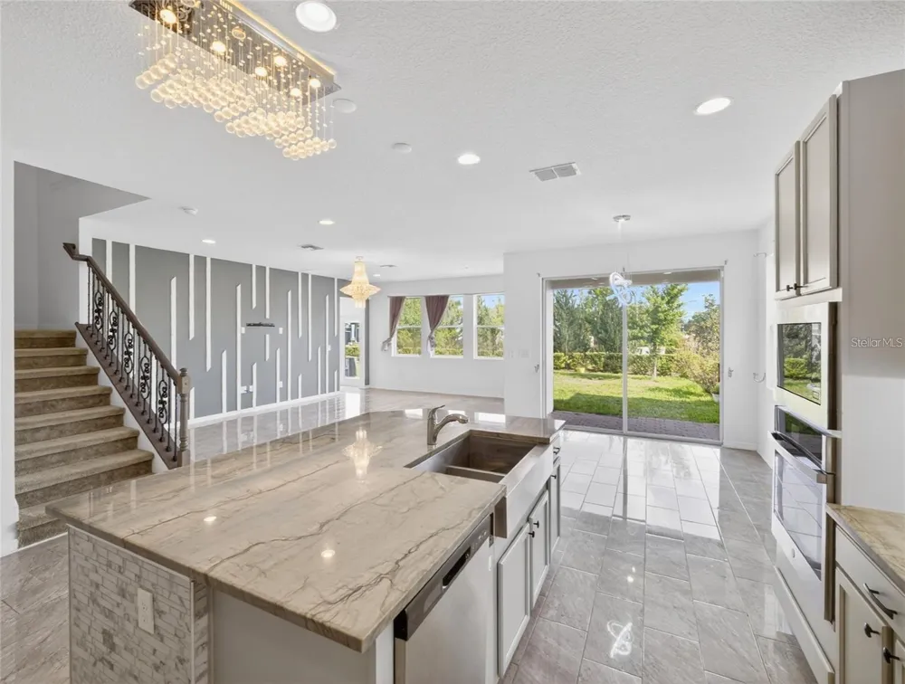 2556 LEYLAND CYPRESS LANE Sanford, FL 32773