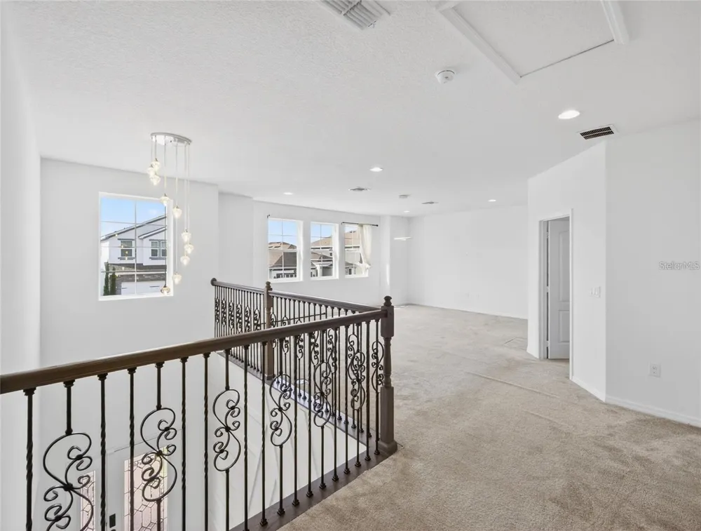 2556 LEYLAND CYPRESS LANE Sanford, FL 32773