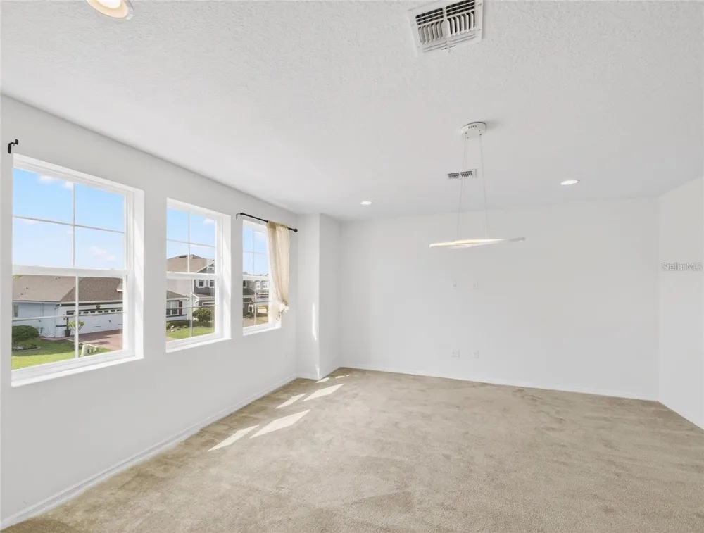 2556 LEYLAND CYPRESS LANE Sanford, FL 32773