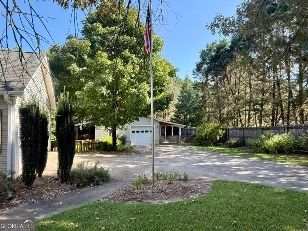 148 Swan Sanders RD Hartwell, GA 30643