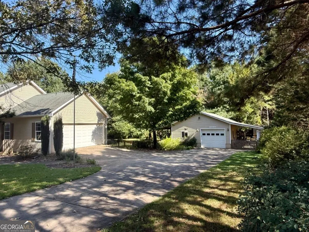 148 Swan Sanders RD Hartwell, GA 30643