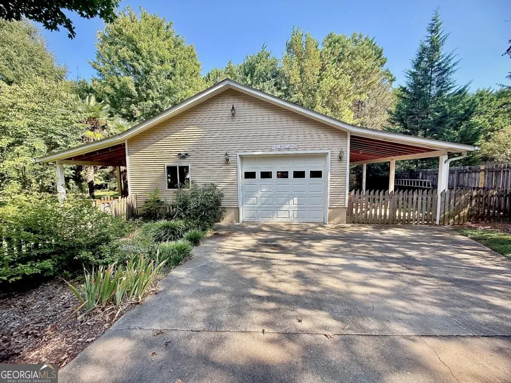 148 Swan Sanders RD Hartwell, GA 30643
