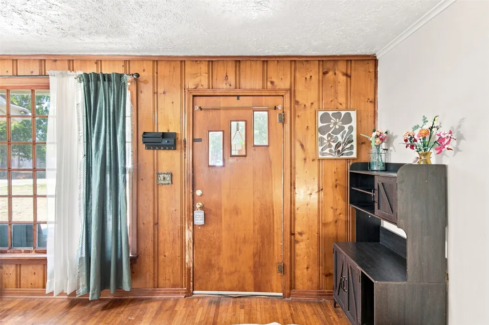 526 S Scraper Street Vinita, OK 74301