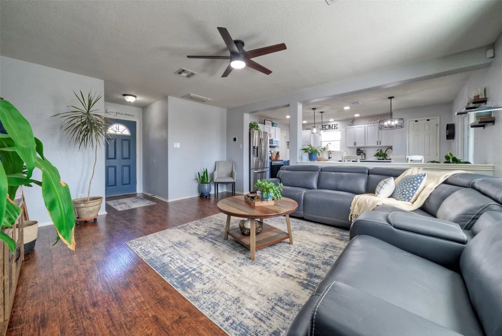370 Holly Grove Street Kyle, TX 78640