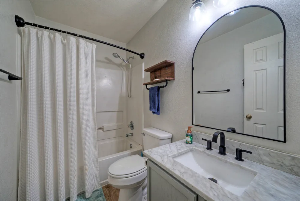 370 Holly Grove Street Kyle, TX 78640