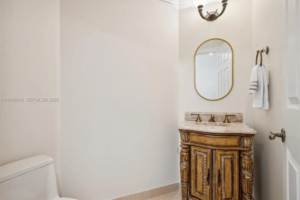 9751 E Bay Harbor Dr #7A Bay Harbor Islands, FL 33154