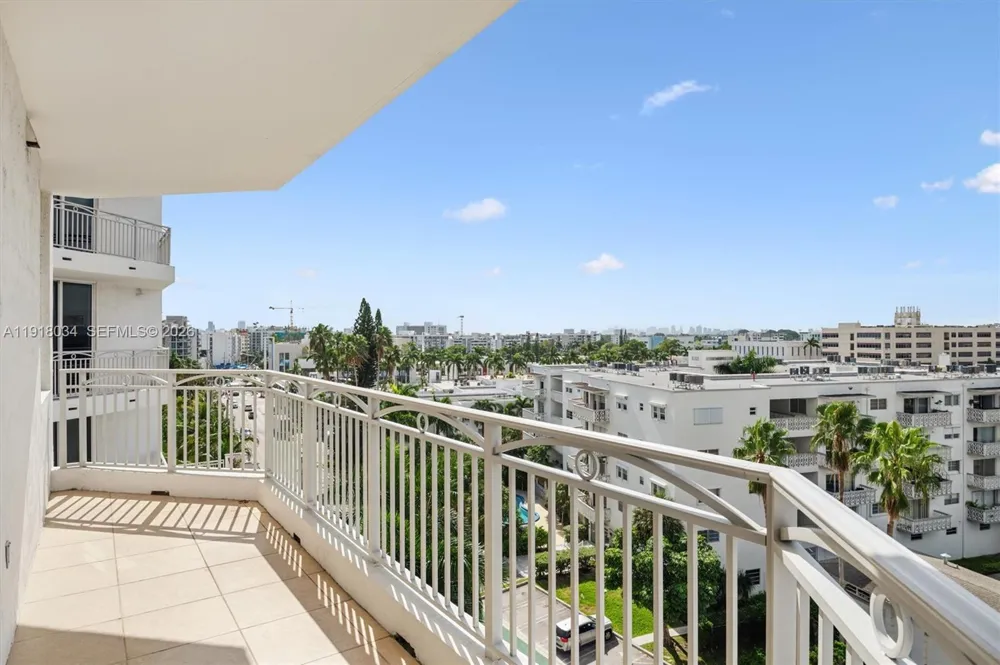 9751 E Bay Harbor Dr #7A Bay Harbor Islands, FL 33154