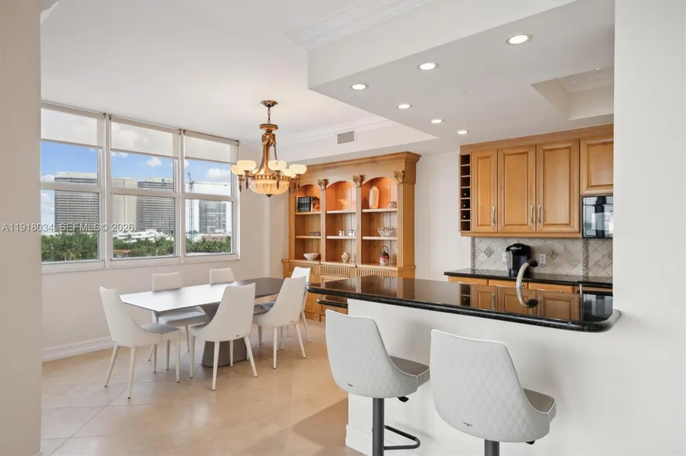 9751 E Bay Harbor Dr #7A Bay Harbor Islands, FL 33154
