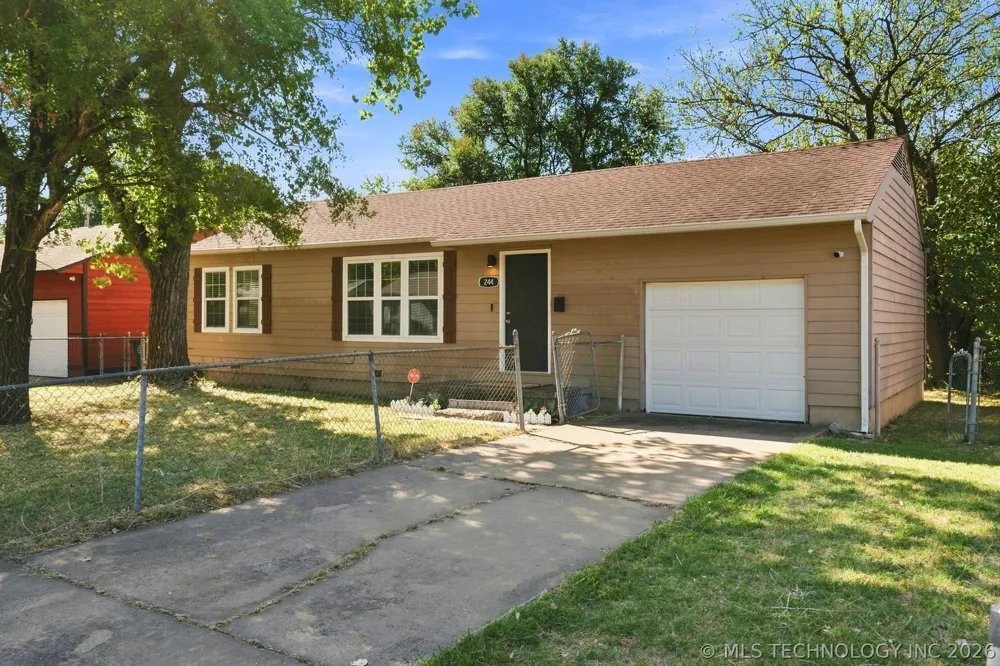 244 E 52nd Place Tulsa, OK 74126