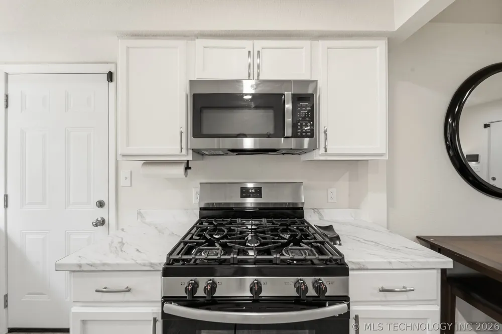 244 E 52nd Place Tulsa, OK 74126
