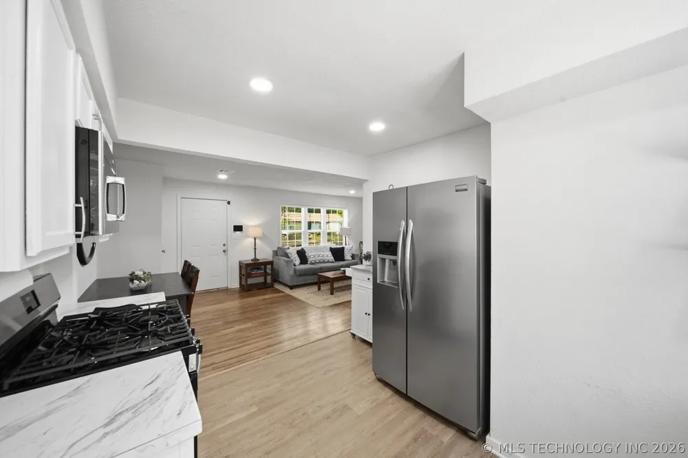 244 E 52nd Place Tulsa, OK 74126