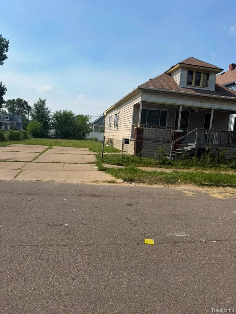 2409 Cody Street Detroit City, MI 48212