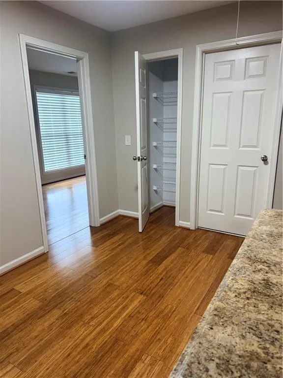 2118 Newbury Oaks Drive Lawrenceville, GA 30044