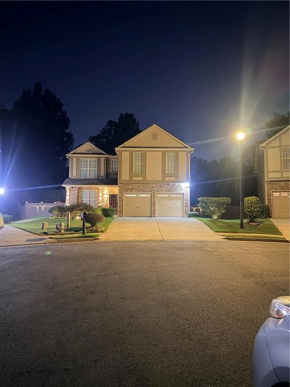2118 Newbury Oaks Drive Lawrenceville, GA 30044