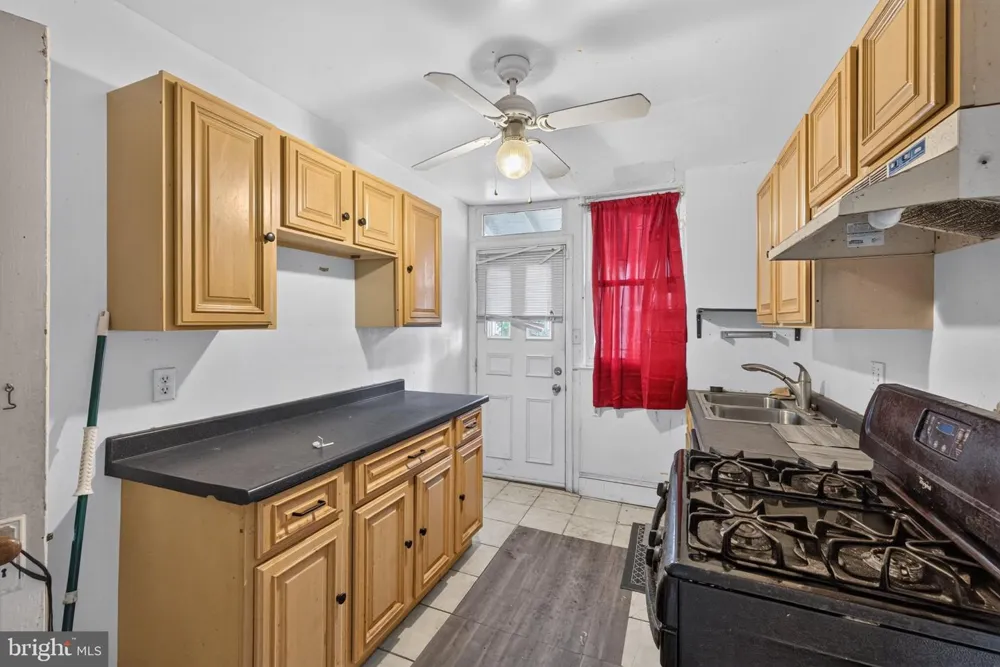 612 LAMONT STREET NW Washington, DC 20010
