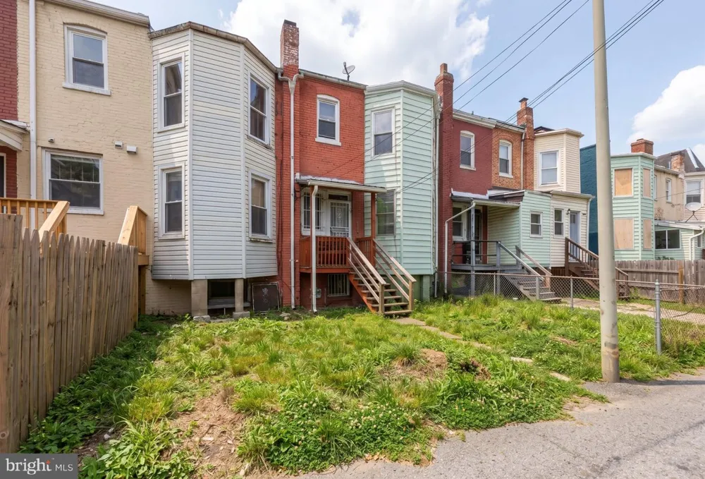612 LAMONT STREET NW Washington, DC 20010