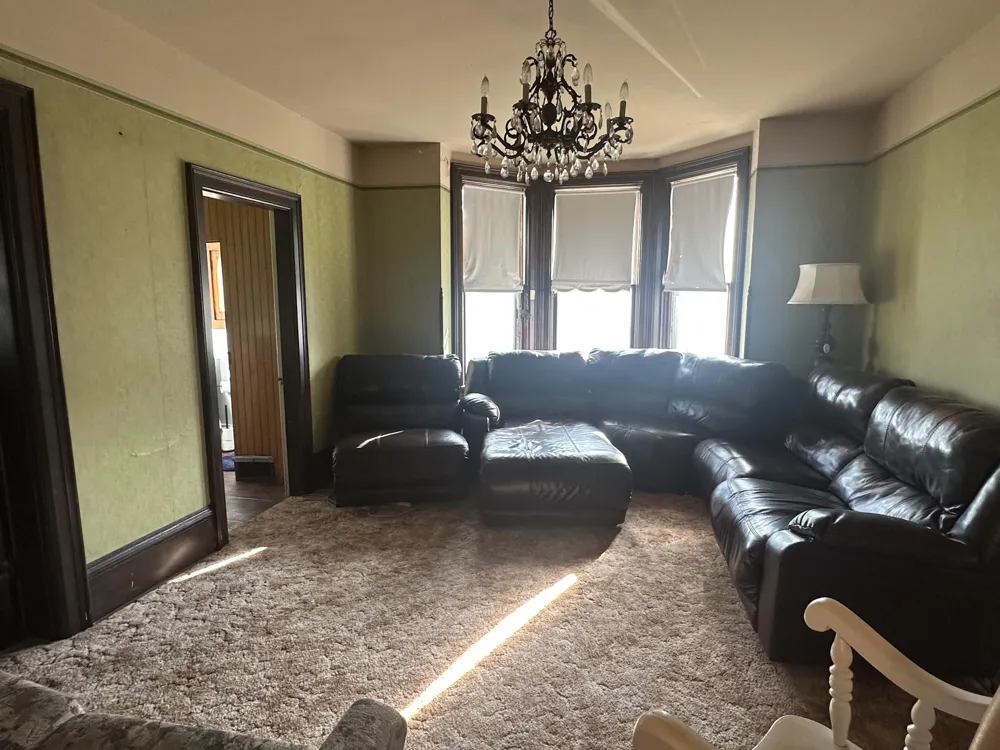 140 W Parkdale Avenue Manistee, MI 49660