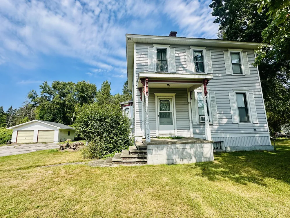 140 W Parkdale Avenue Manistee, MI 49660
