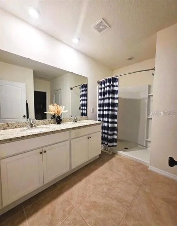 5280 MADDIE DRIVE DRIVE Haines City, FL 33844