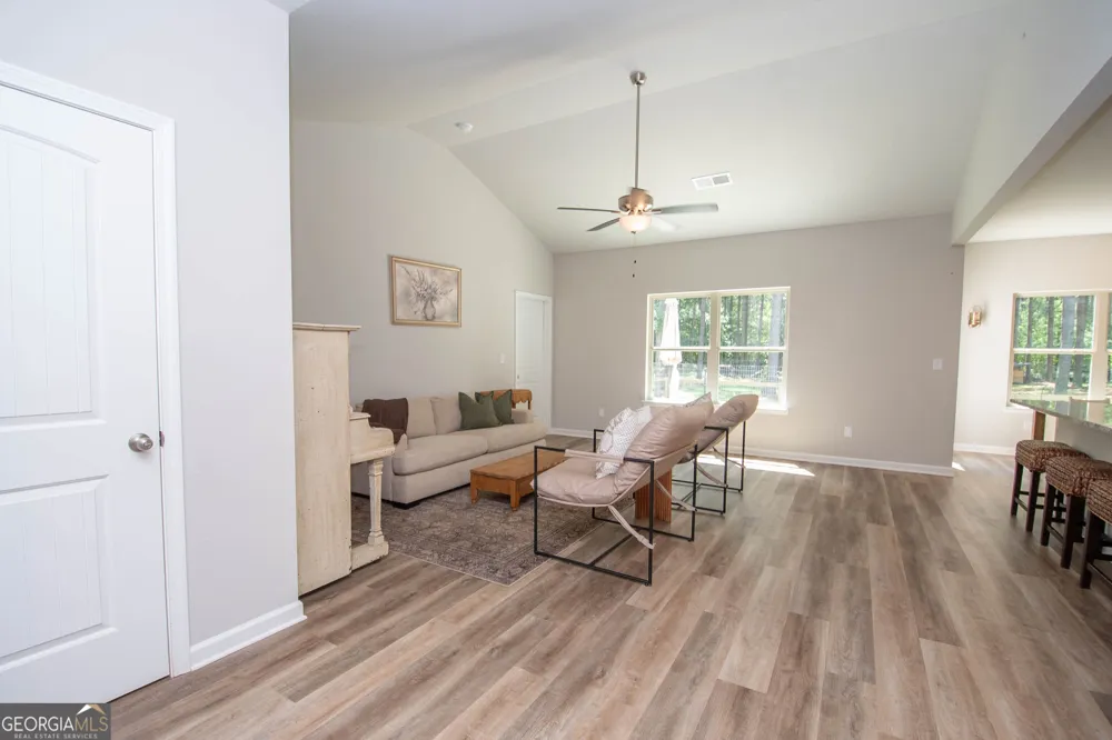 4079 Primrose RD Grantville, GA 30220