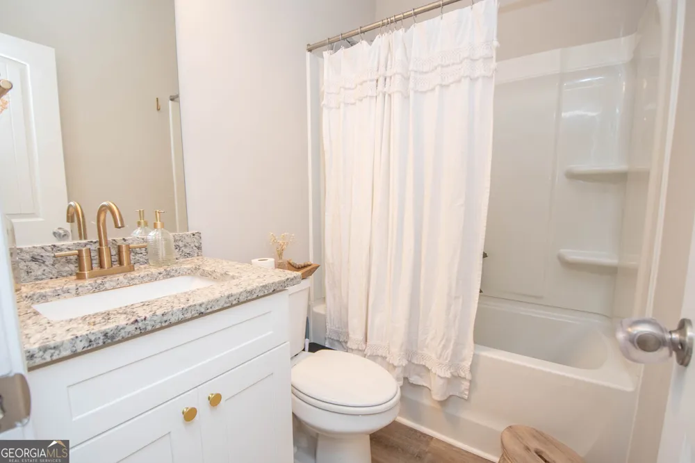 4079 Primrose RD Grantville, GA 30220