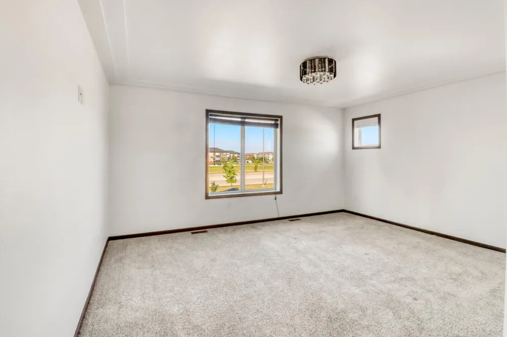 5001 44th Street S Fargo, ND 58104