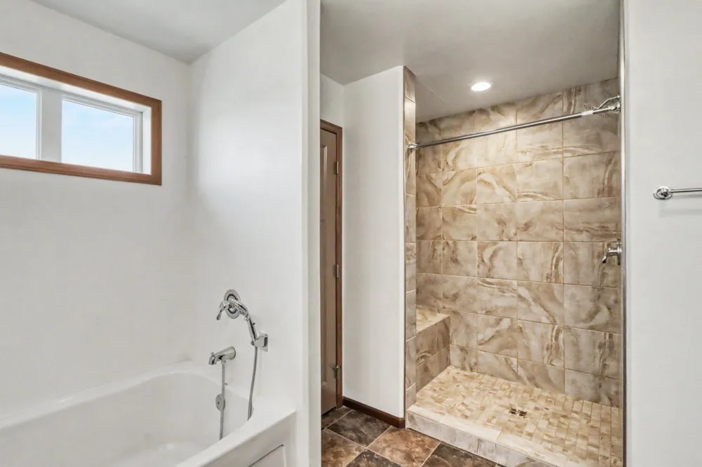 5001 44th Street S Fargo, ND 58104