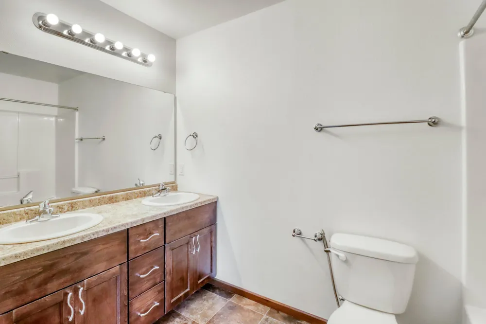5001 44th Street S Fargo, ND 58104