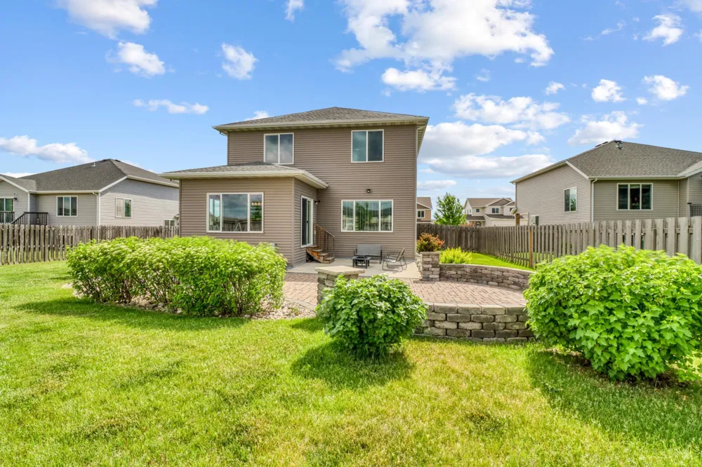 5001 44th Street S Fargo, ND 58104