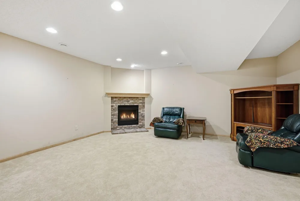 13174 Meadow Lane Savage, MN 55378