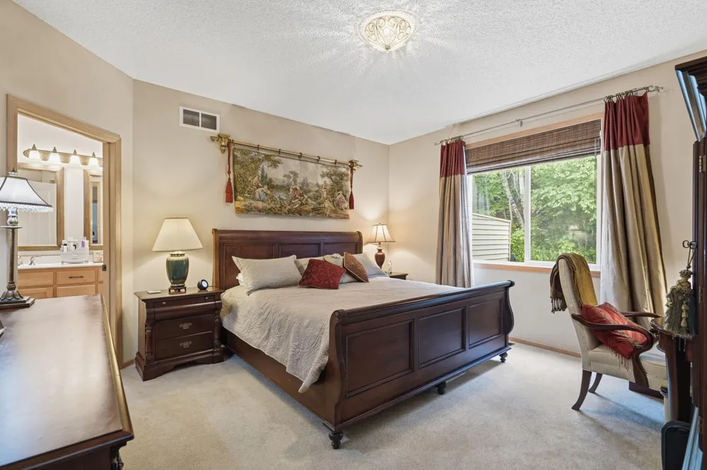 13174 Meadow Lane Savage, MN 55378