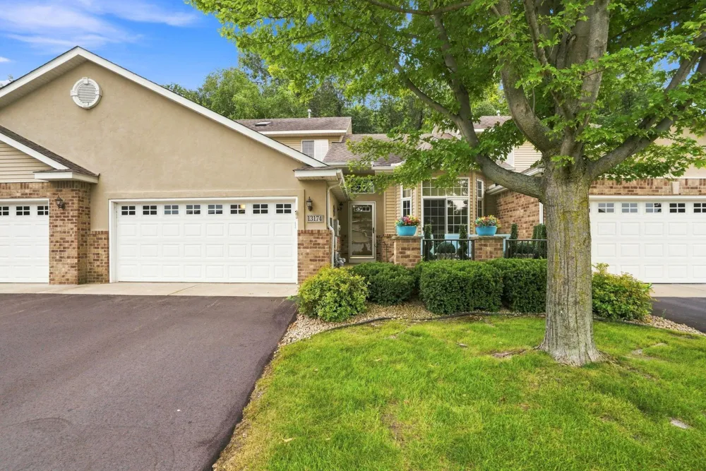 13174 Meadow Lane Savage, MN 55378