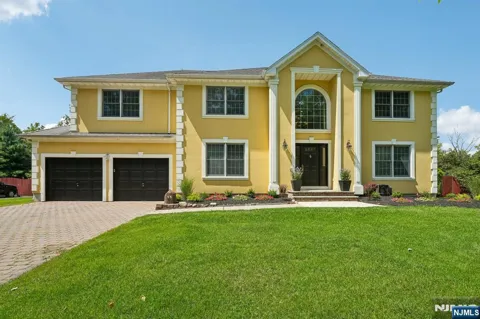 15 Bethany Circle