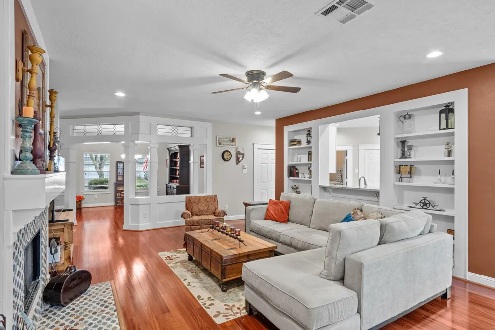 16239 Pine Thorn Drive Houston, TX 77095