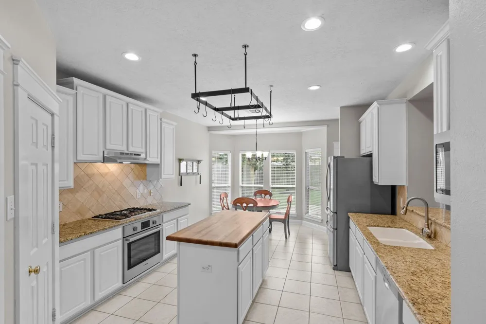 16239 Pine Thorn Drive Houston, TX 77095
