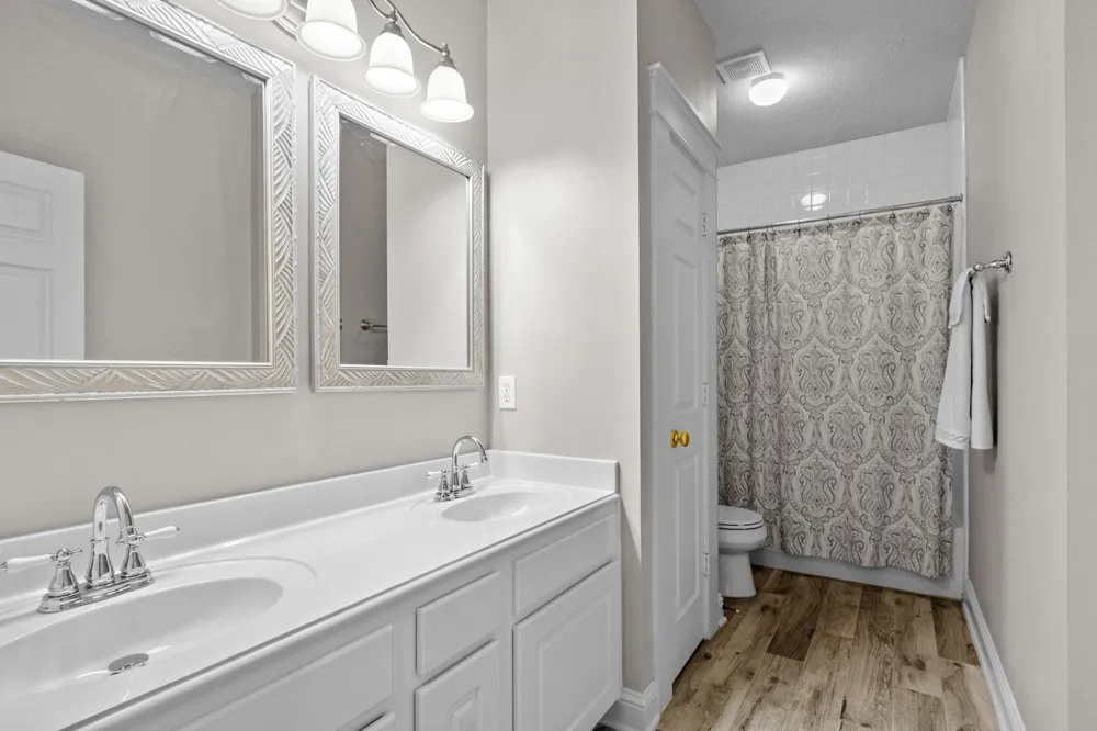 16239 Pine Thorn Drive Houston, TX 77095