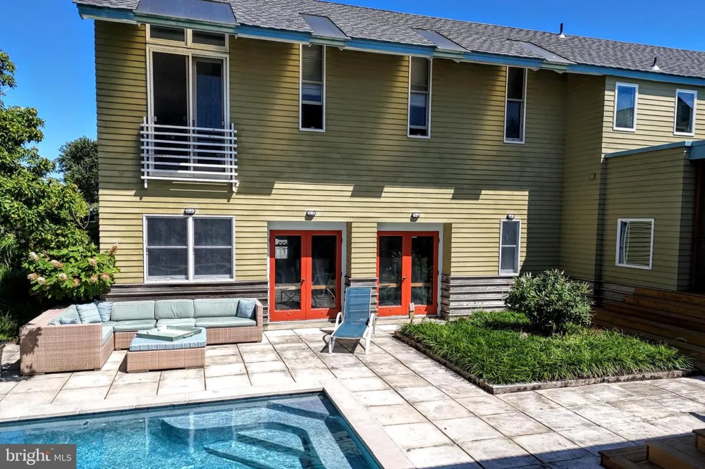 54 LONG BEACH BOULEVARD Long Beach Township, NJ 08008