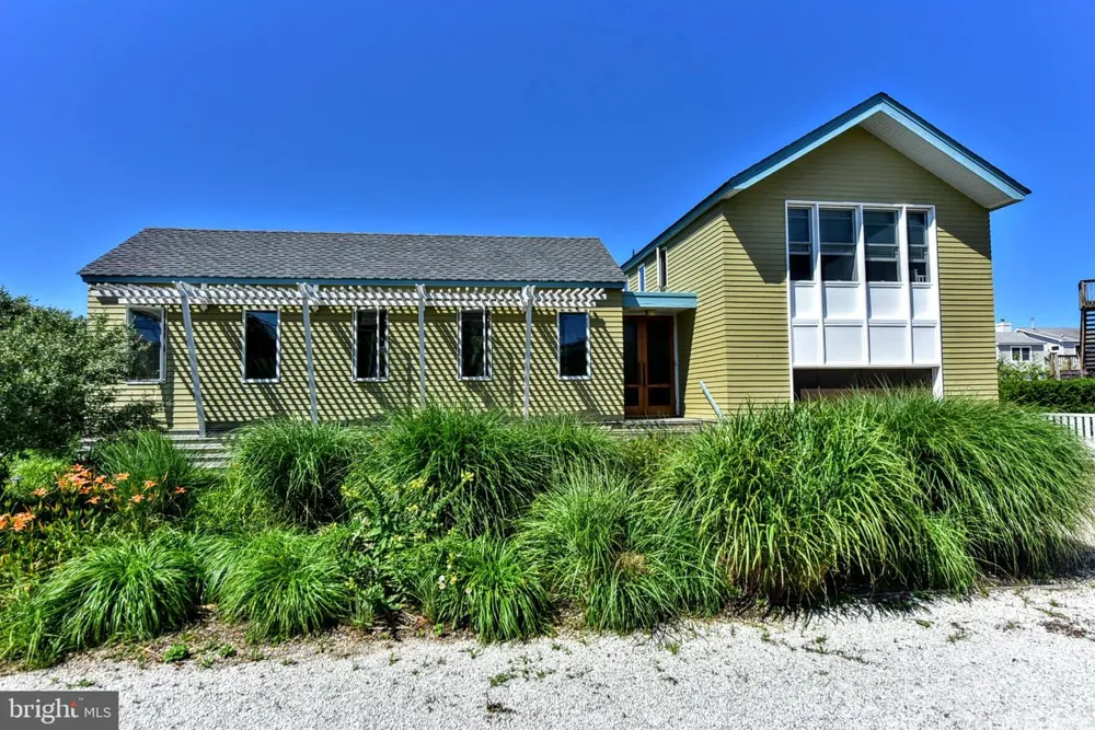 54 LONG BEACH BOULEVARD Long Beach Township, NJ 08008