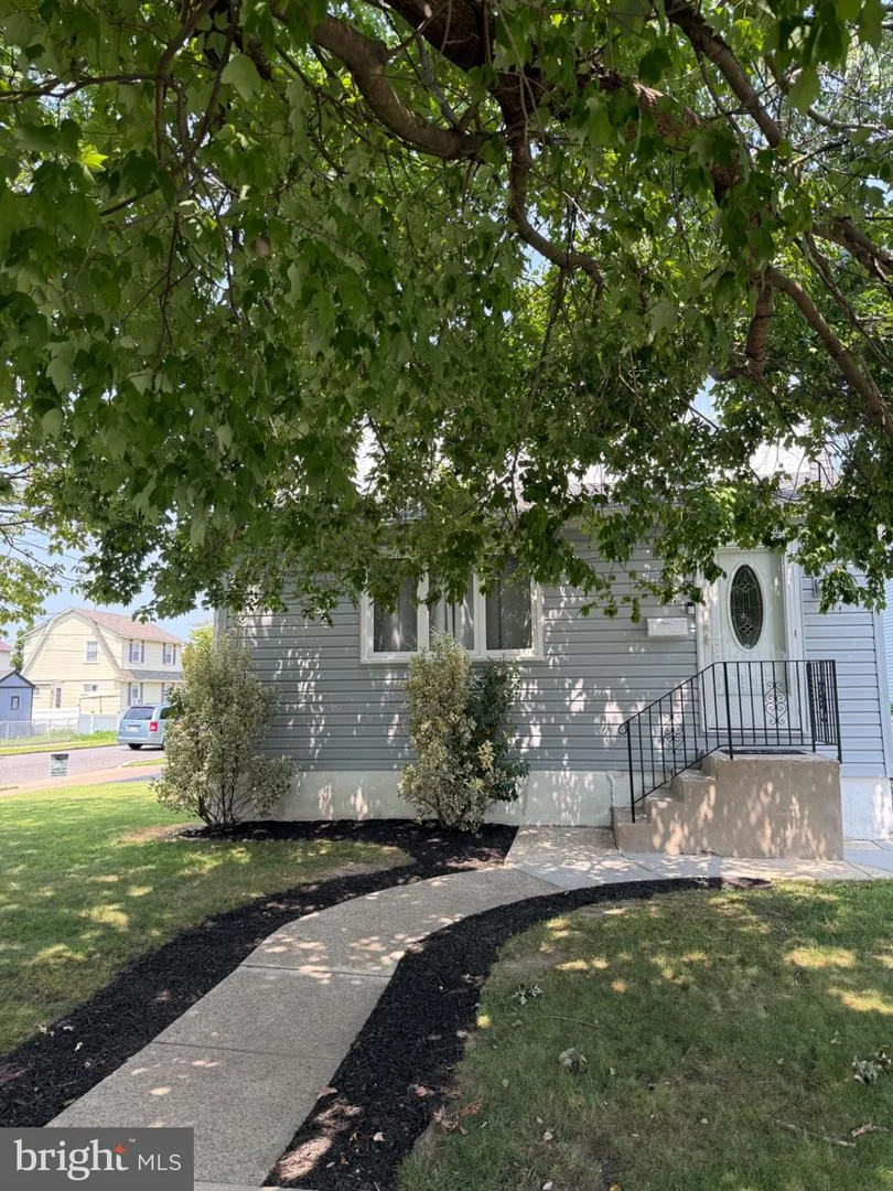 107 URBAN AVENUE Norwood, PA 19074