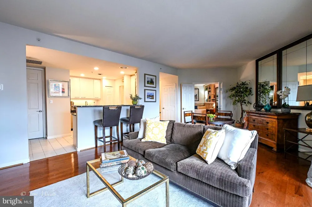 3801 CANTERBURY ROAD #915 Baltimore, MD 21218