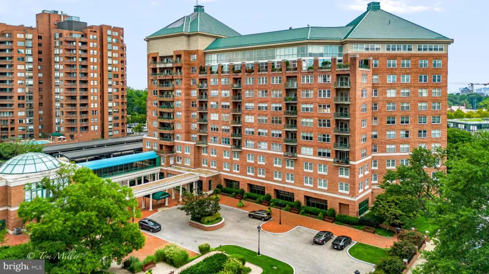 3801 CANTERBURY ROAD #915 Baltimore, MD 21218