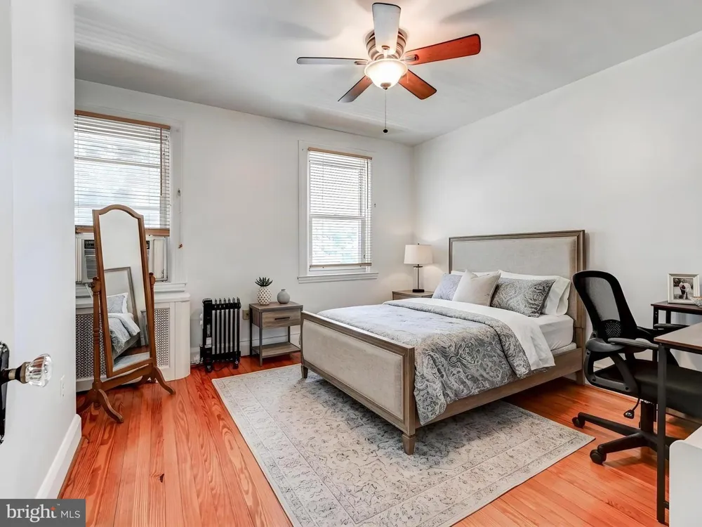 819 W 33RD STREET Baltimore, MD 21211