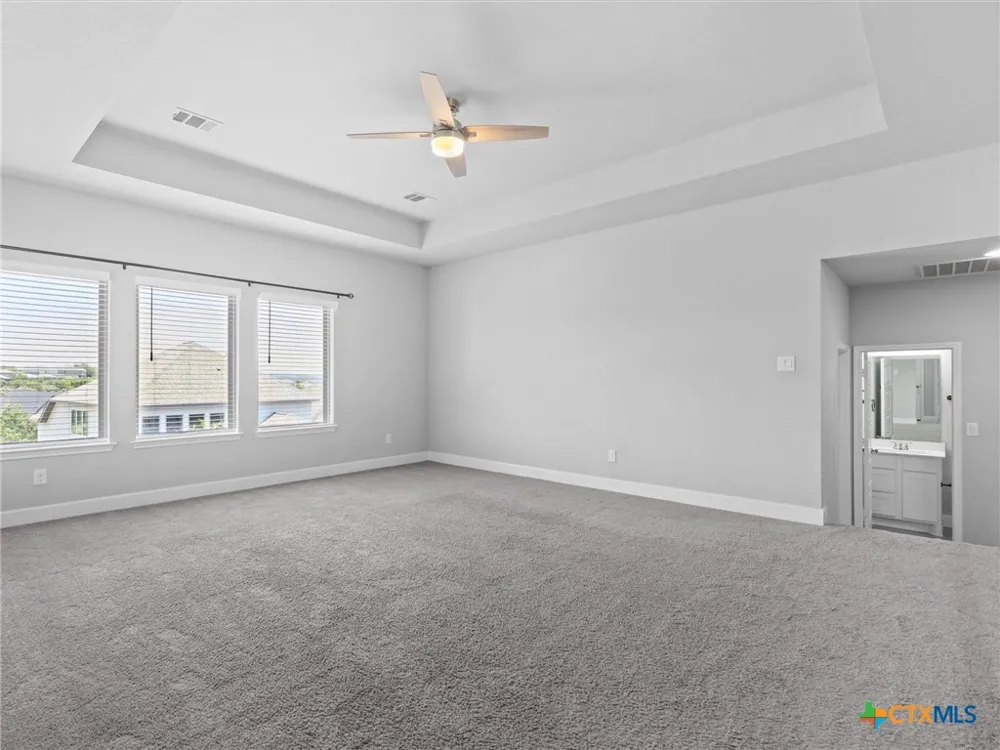 6501 Crockett Cove Schertz, TX 78108