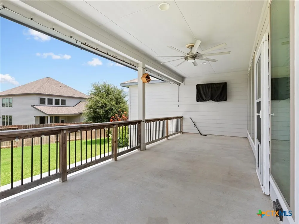 6501 Crockett Cove Schertz, TX 78108