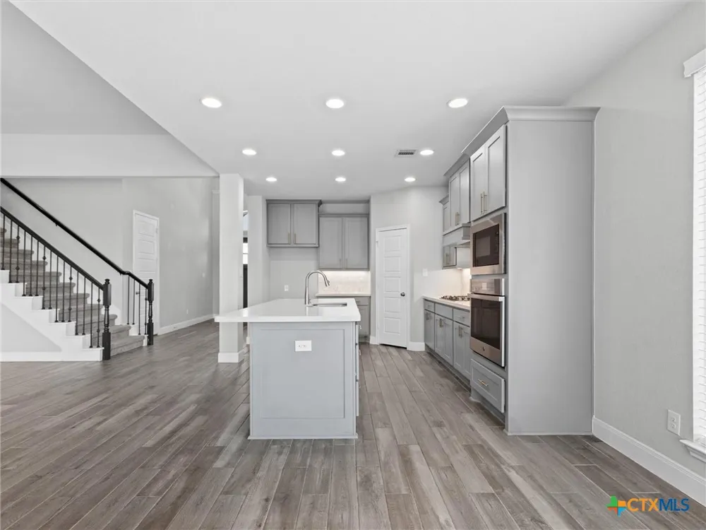 6501 Crockett Cove Schertz, TX 78108