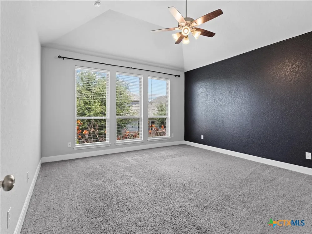 6501 Crockett Cove Schertz, TX 78108
