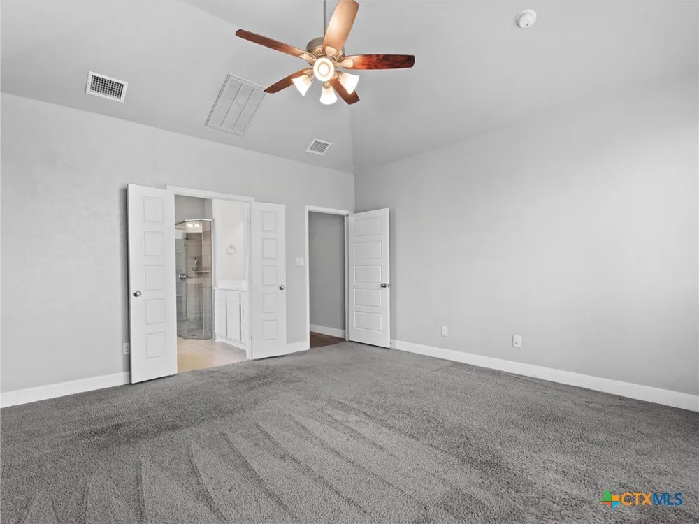 6501 Crockett Cove Schertz, TX 78108