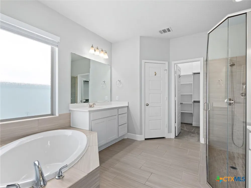 6501 Crockett Cove Schertz, TX 78108