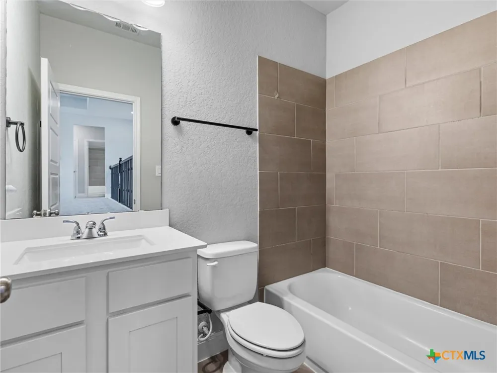 6501 Crockett Cove Schertz, TX 78108